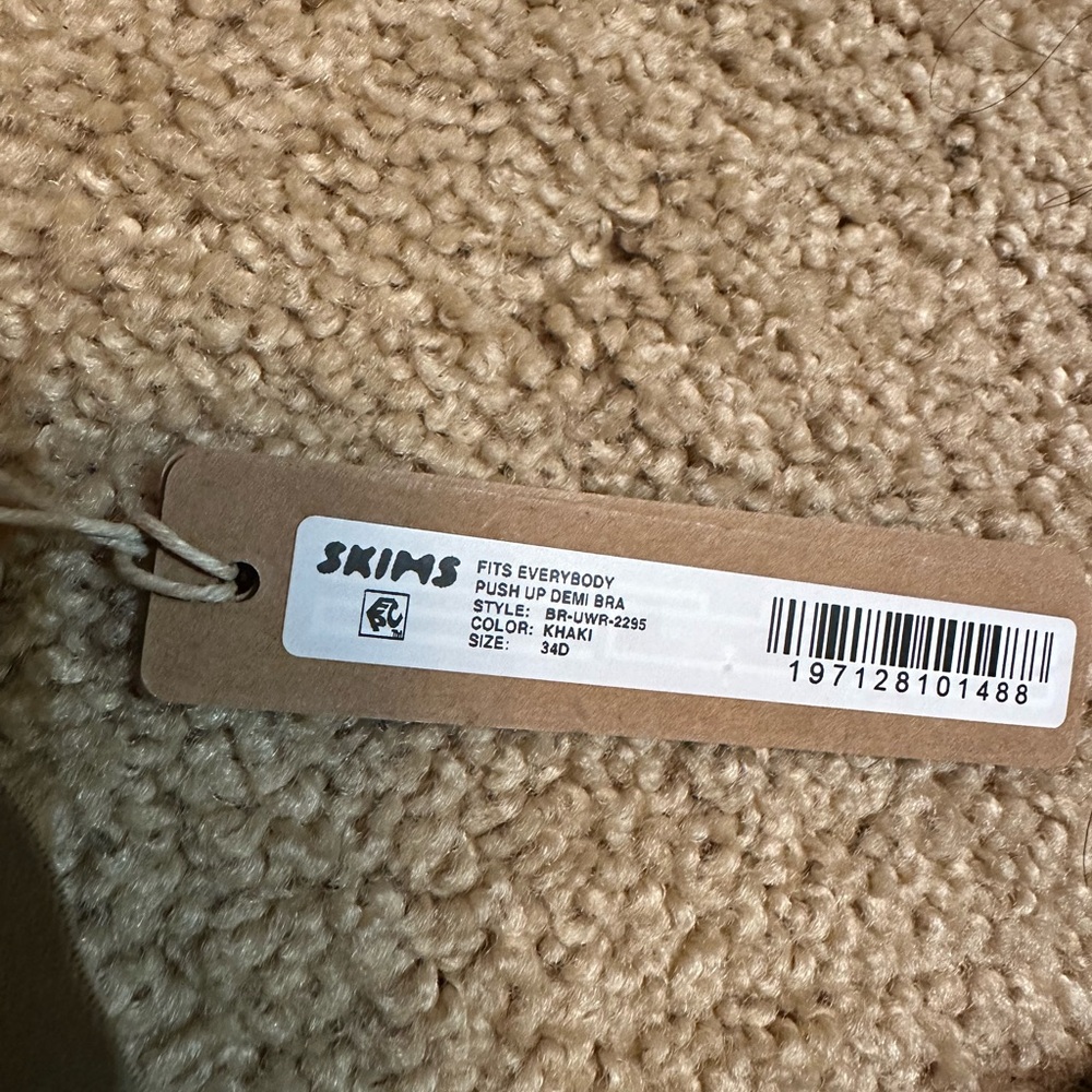 NWT SKIMS Fits Everybody Push Up Demi Bra in Khaki size 34D - Picture 2 of 3